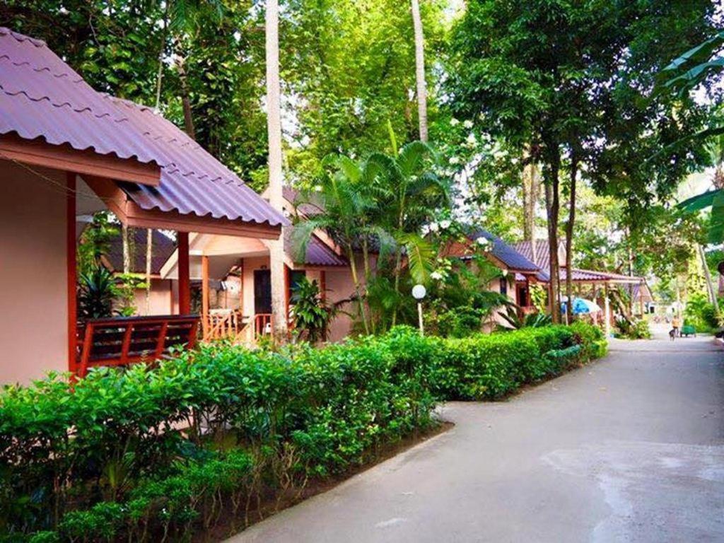 Sea Flower Resort Koh Chang Bagian luar foto