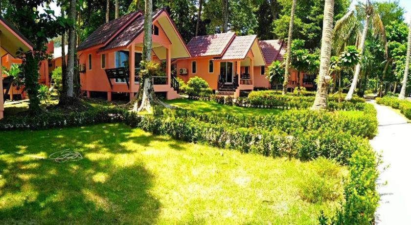 Sea Flower Resort Koh Chang Bagian luar foto